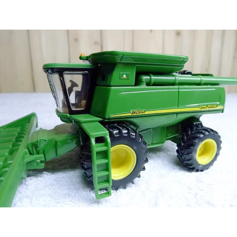 ERTL Diecast 1/64 Scale 9750 Combine Alloy Agricultural Vehicle Model Static Display Collectibles Boy Gift Toys Ornament
