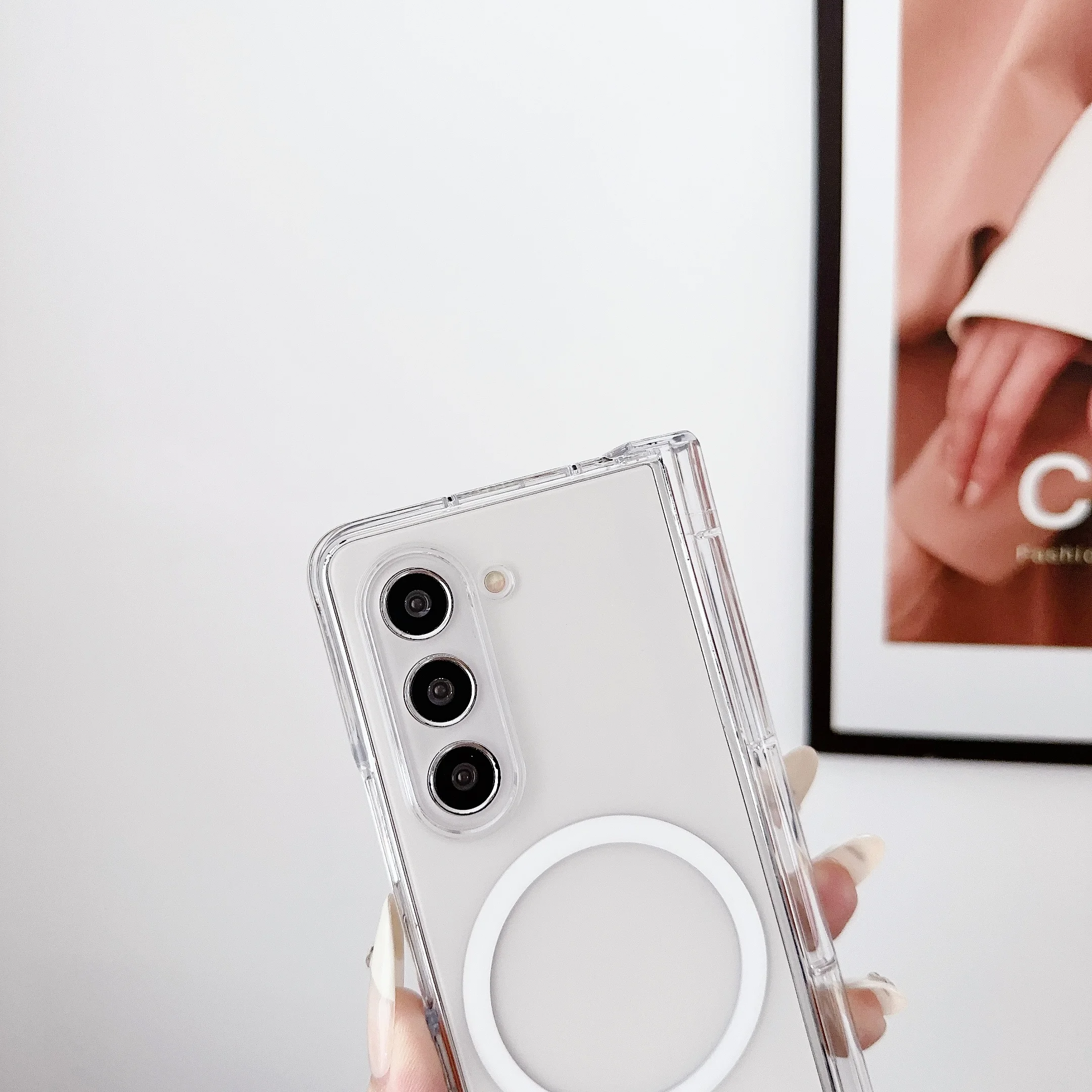 Magnetische Kabellose Ladehülle Transparent für Samsung Galaxy Z Fold 8 Ultra 7 6 5 4 3 Fold6 Fold5 mit Scharnierschutz – Detail 6