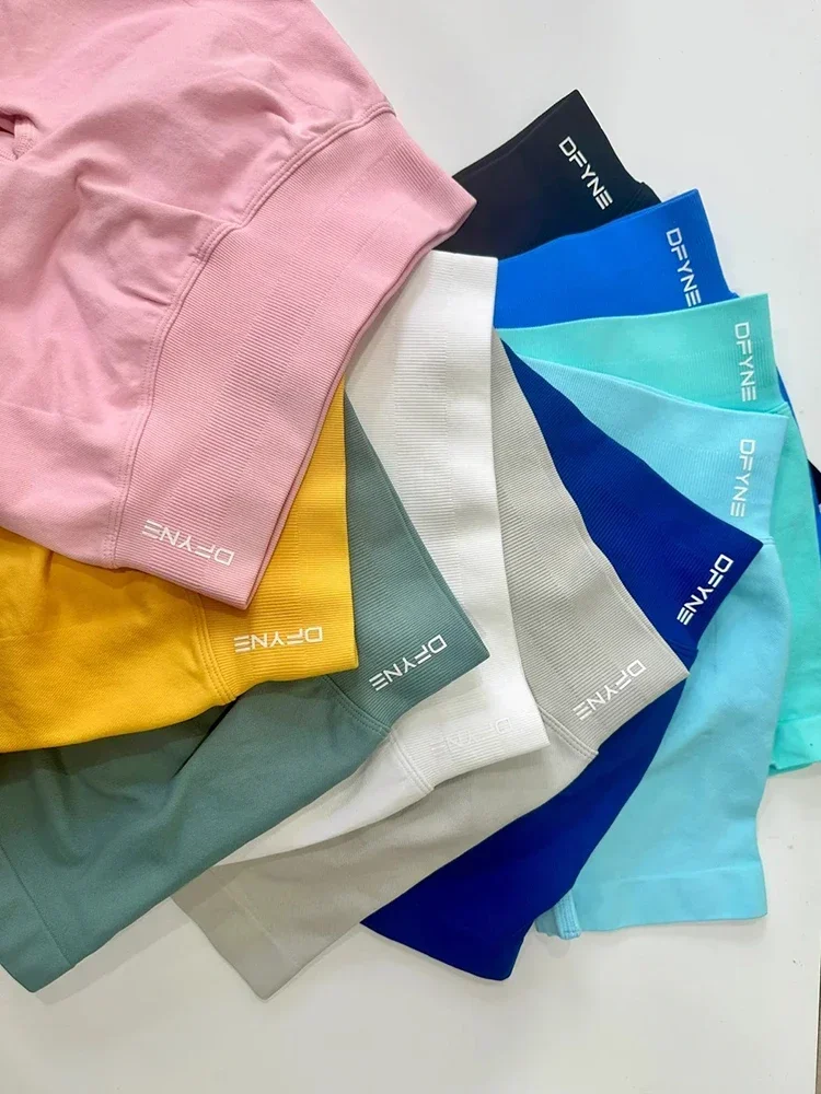 DFY النساء اليوغا السراويل عالية الخصر تجريب السراويل اللياقة البدنية اليوغا رفع بعقب اللياقة البدنية السيدات اليوغا رياضة الجري سراويل قصيرة ملابس رياضية