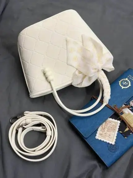 Bloom Retro White Handle Messenger Women Silk Ribbon Chic Large Capacity Bucket Bag Ladies Casual Crossbody Bags Aesthetic
