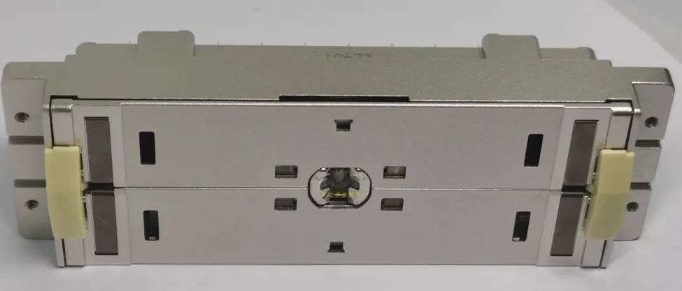 1PCS   127050-0551      DLP408R2       h     1379448  K    L