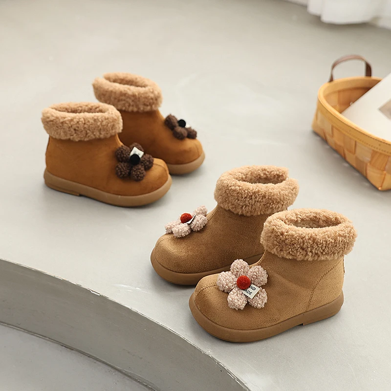 Botas de pelúcia de inverno das crianças ao ar livre nova moda da menina botas de algodão quente causal peludo doce flor crianças princesa tornozelo botas