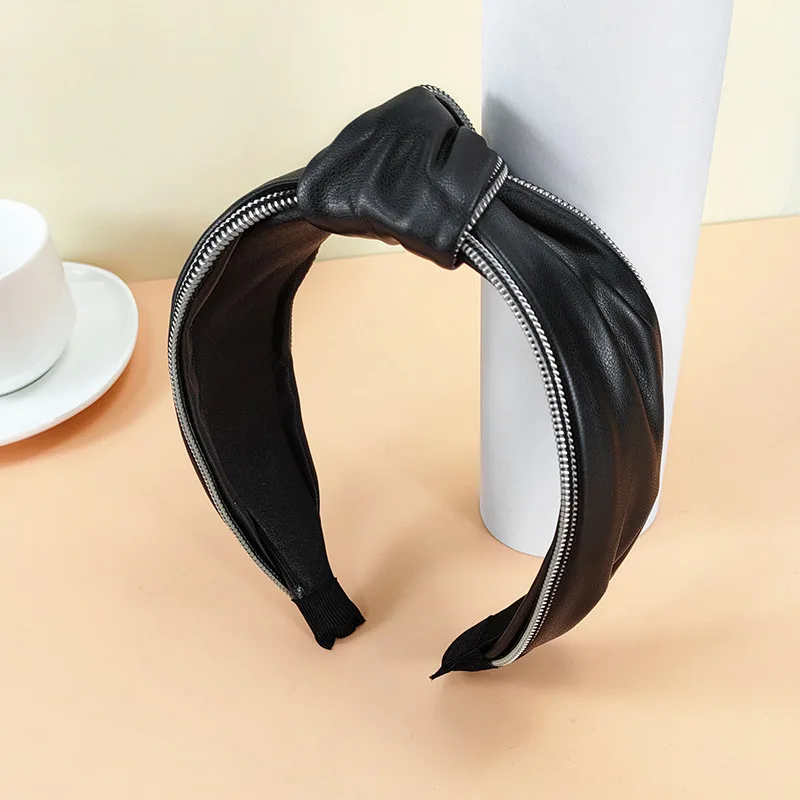 Black PU Hairband with Zipper Chain Decorated Women Hair Accessories Top Quality Headdress Wide Head Band Adults Headband