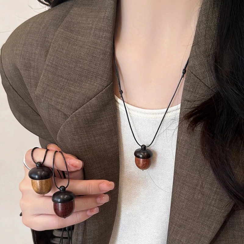 Creative Openable Acorn Pendant Long Necklaces Choker For Women Men Niche Sweater Chain Jewelry Gift view 2