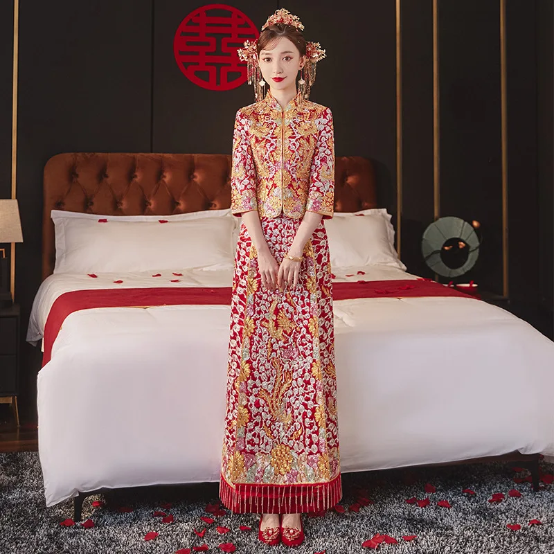 Robe de mariée chinoise traditionnelle en satin Cheongsam pour femmes, broderie financière, dragon et phénix, Qipao rouge, robe longue éducative,