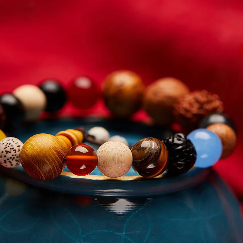 Buddhist Wood Beaded Prayer Bracelet Eighteen Seeds Bodhi Hand String for Men Women Handheld Rosary Buddhist Bead Bracelets