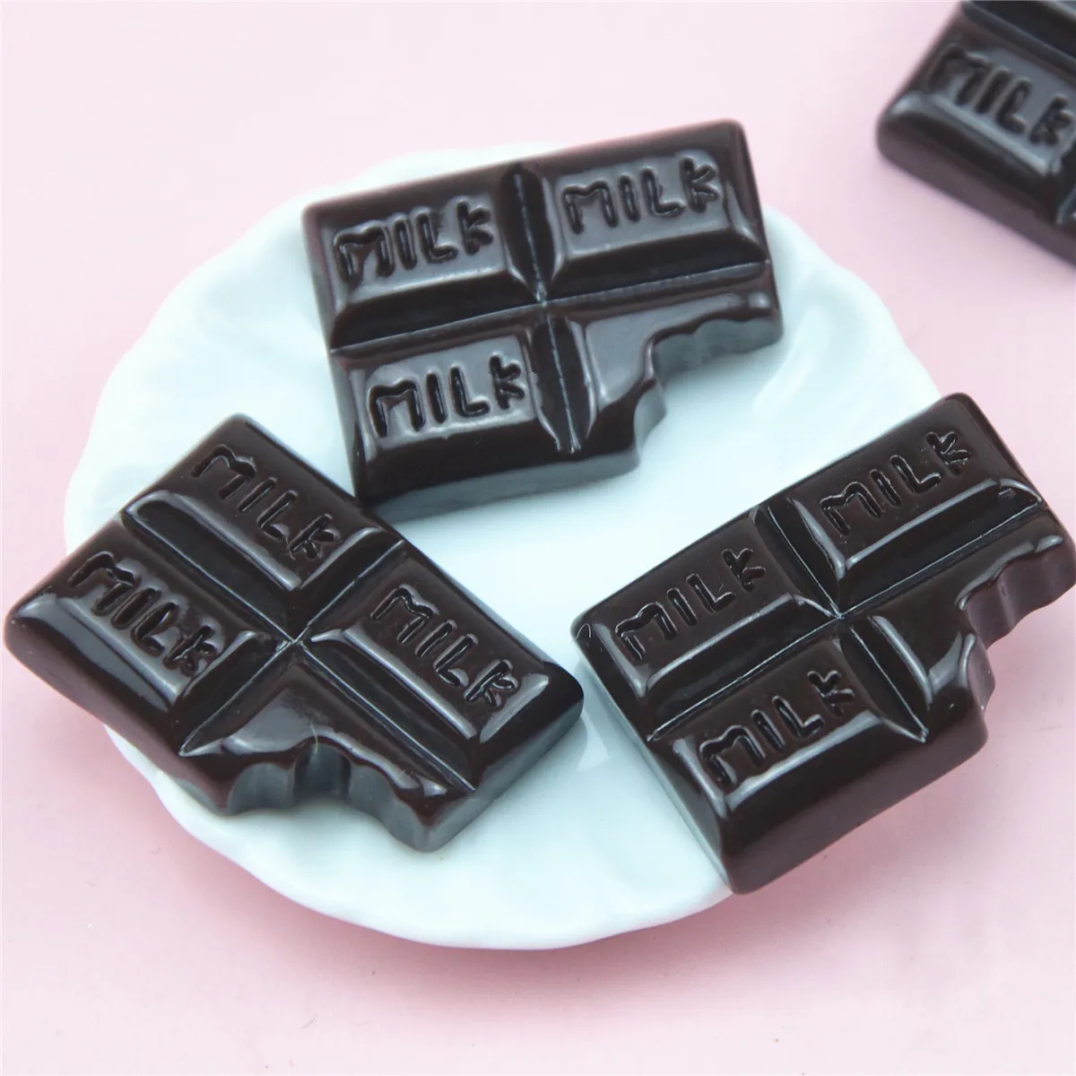 Miniature Food cream/pink chocolate sweet candy 10PCS Resin Flatback Cabochon Art Supply Decoration Charm Craft 20x26mm
