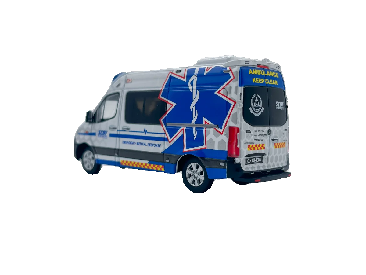 Masterpiece Collectibles 1/64  SPRINTER SCDF EMERGENCY AMBULANCE Collection of die-cast alloy car model ornaments