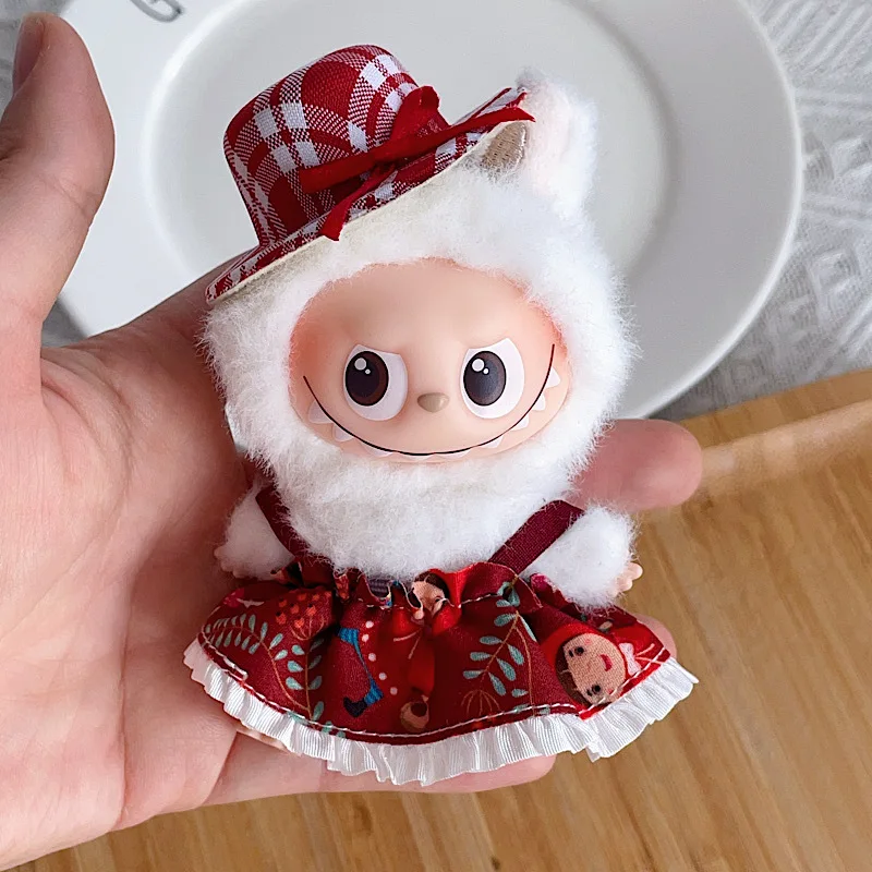 الجيل الرابع Mini Labubu سلسلة رمز القلب غطاء محرك السيارة الأحمر Cottagecore مجموعة، فستان رعوي مع غطاء محرك السيارة المطابقة لملابس دمى الفينيل 10 سنتيمتر