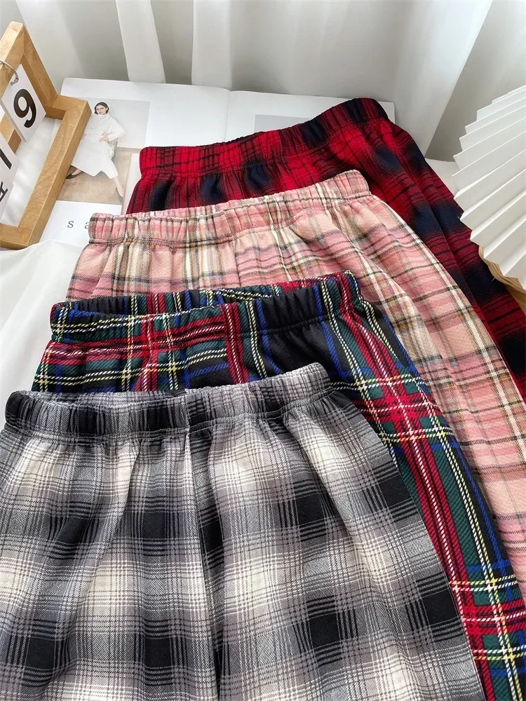 Mode Warme Plüsch Hosen Kaschmir Dicken Plaid Damen Winter Beiläufige Lose breitbeinig Hosen Koreanische Streetwear Studenten – Detail 2