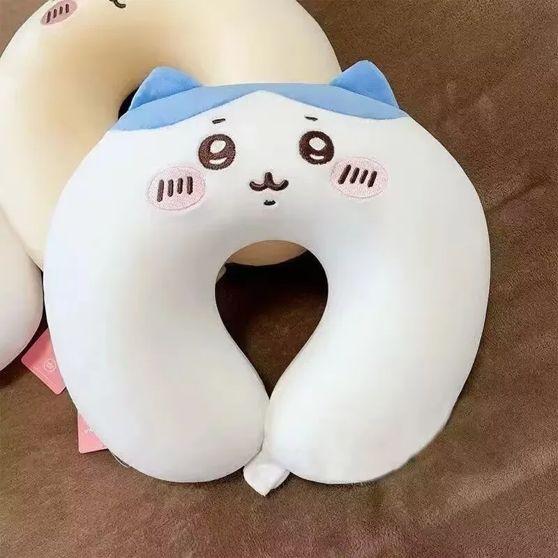 Cute capybara lulu neck pillow memory cotton u-shaped pillow cartoon nap artifact cute neck pillow doll pillow