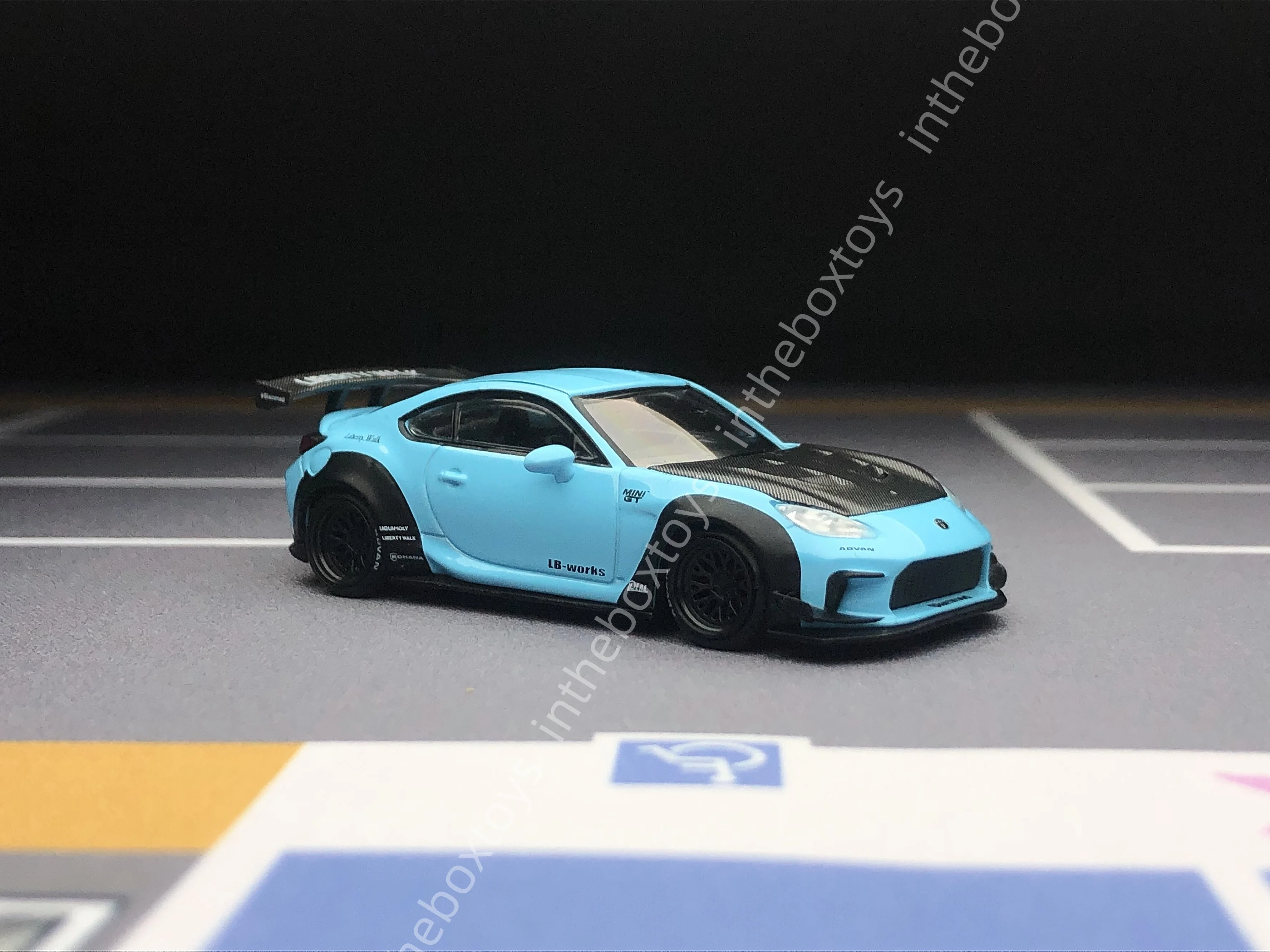 

Mini gt 1/64 873 GR86 LB Nation Baby Blue Diecast Model Car Collection Limited Edition Hobby toys