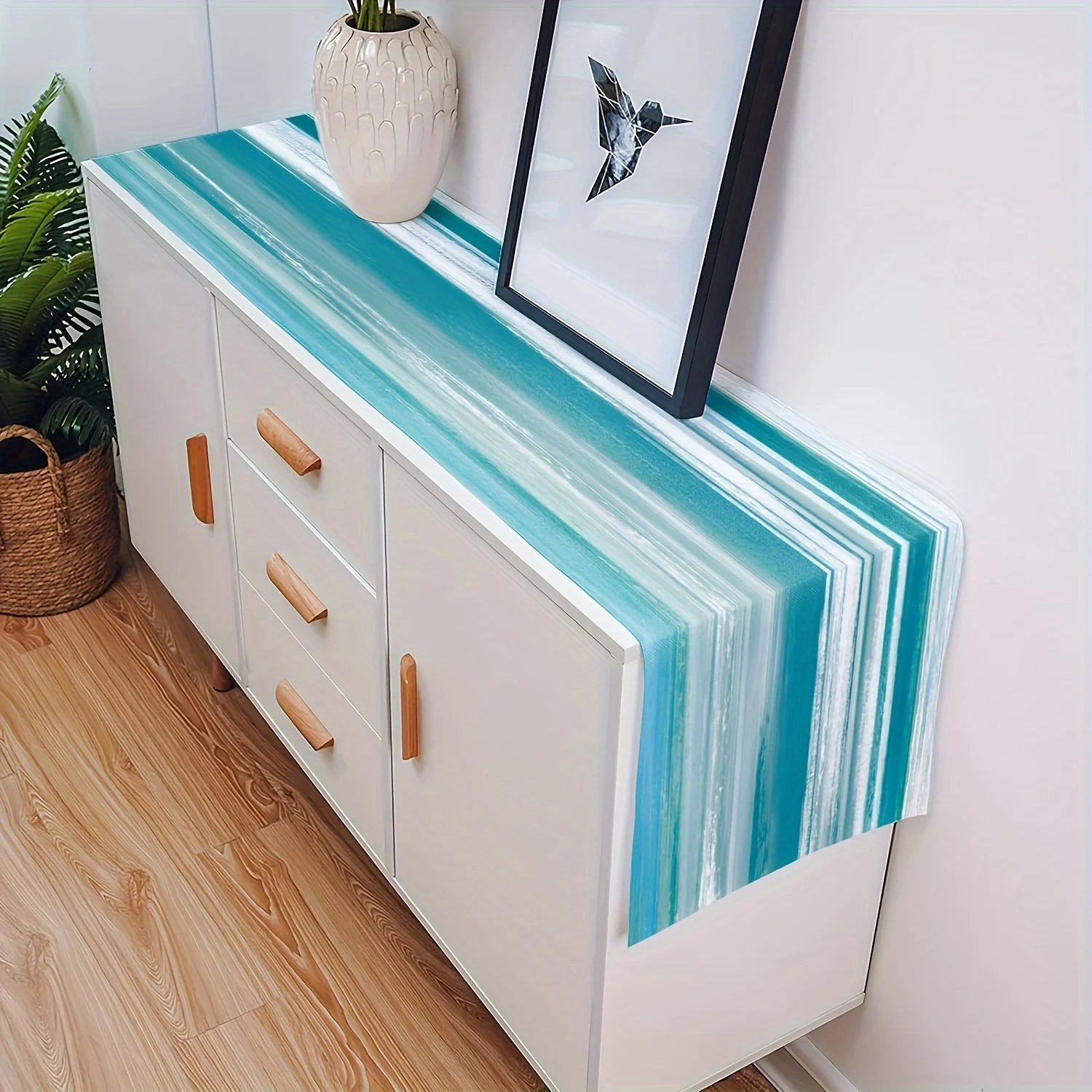 Ocean Style Table Runner with Turquoise Stripes Pattern, Perfect for Beach Theme Parties, Home Decoration, Summer Parties