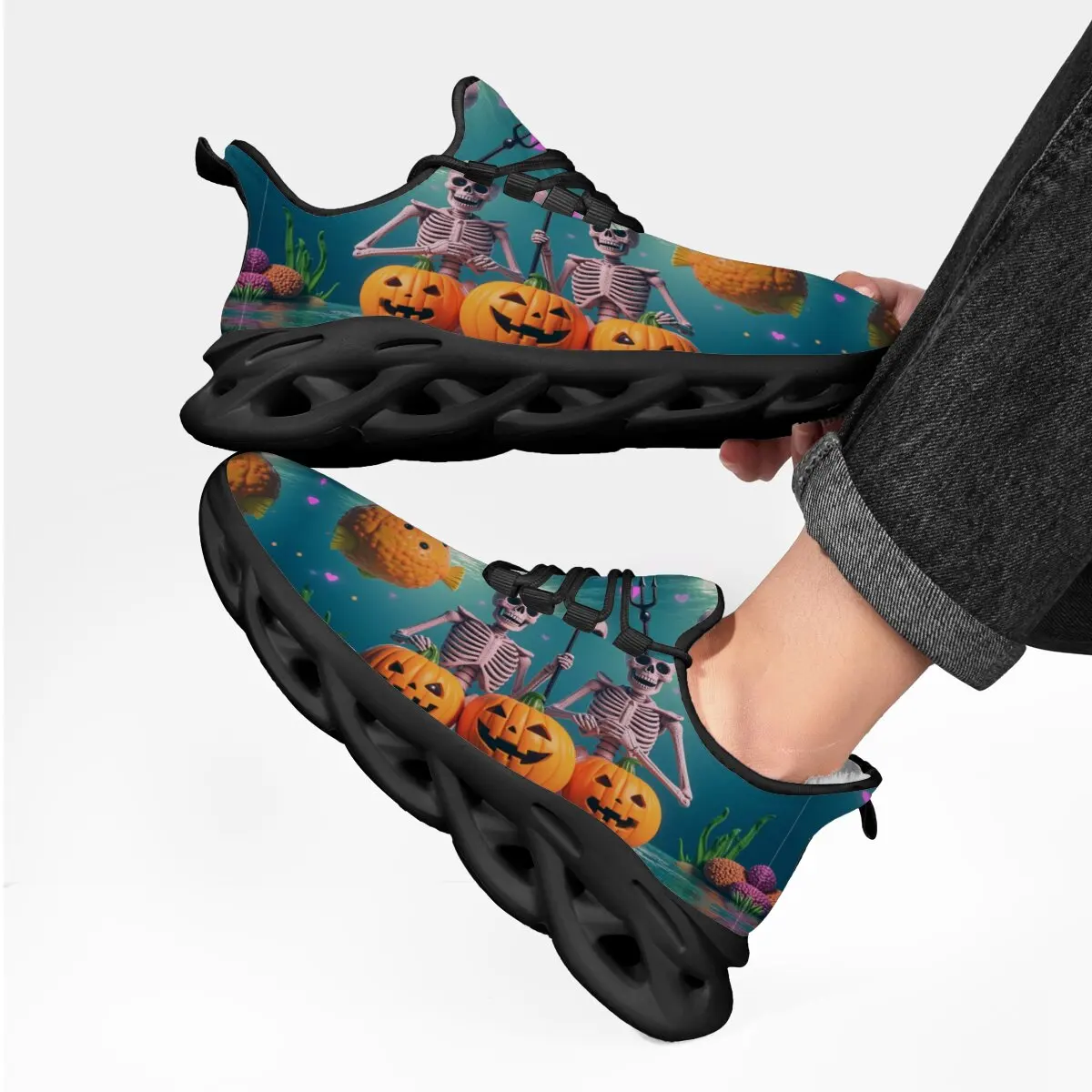 

New Flat-bottomed Lightweight Lace-up Flying Woven Sports Shoes with Evil Pumpkin Pattern Design for Parent-child Halloween