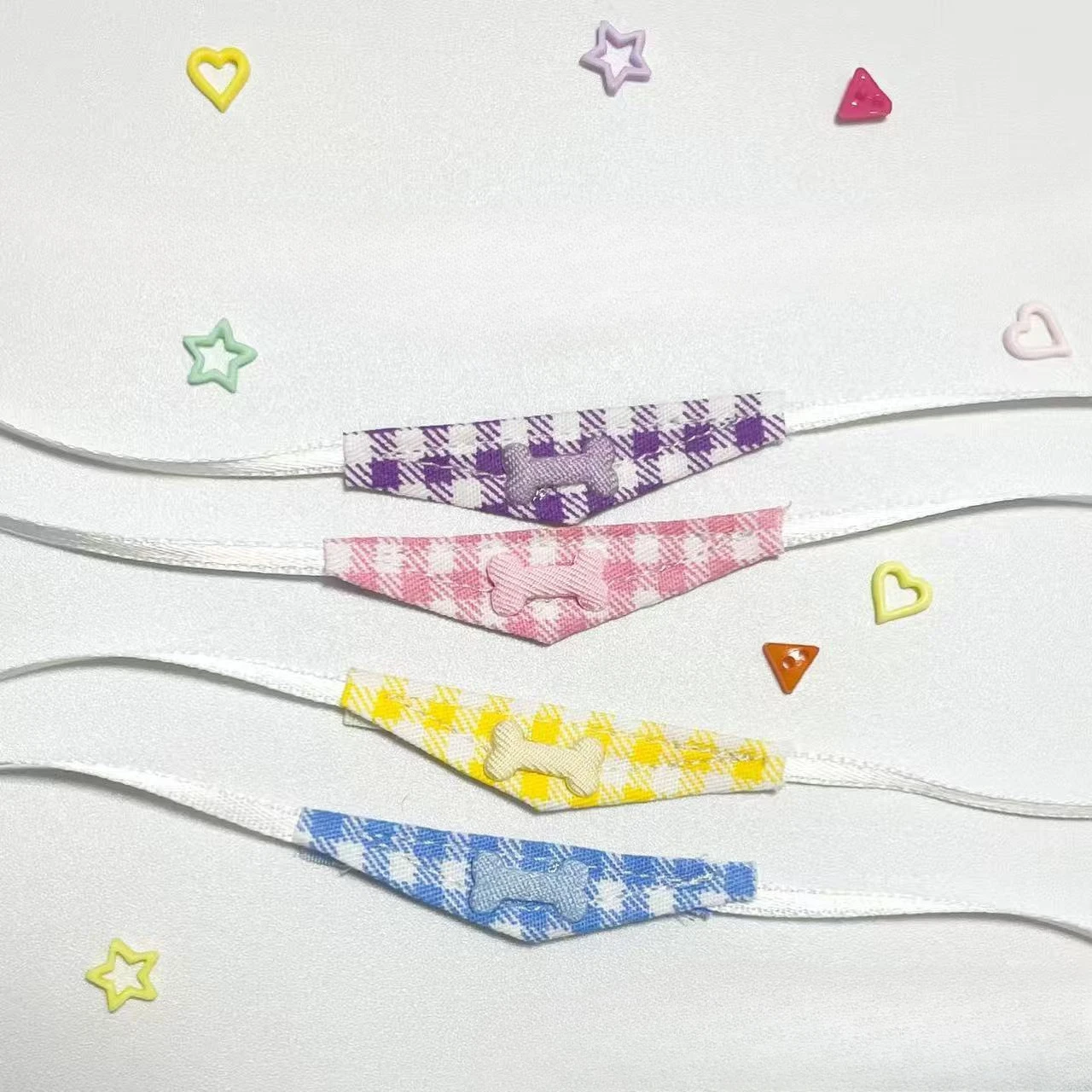 

Для 10,5 см Labubu 4,0 мини-кукла, шарф в горошек, штаны, комплект с костяной сеткой, треугольный нагрудник, полный аксессуар для куклы, одежда Labubu, подарок