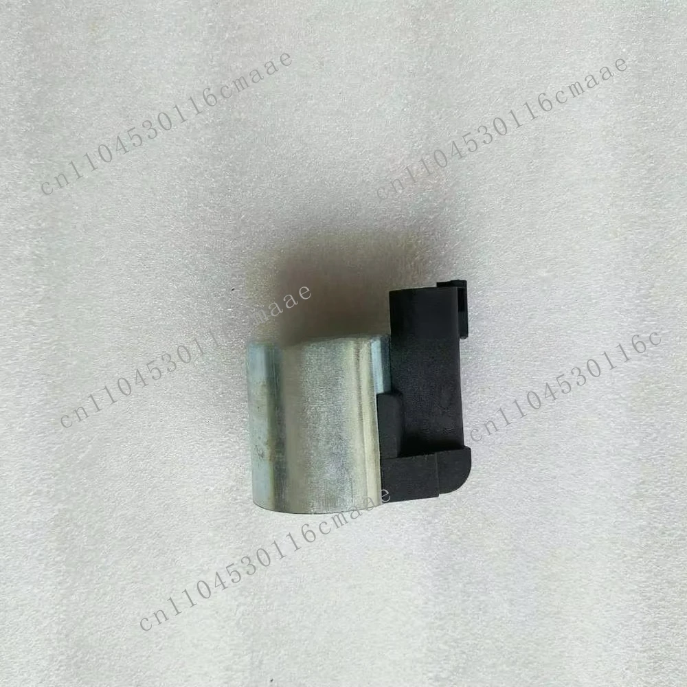 For Solenoid Valve Coil ZGAW-00008 04-27V-MD/DT 3036401 for Excavator R140W9 R170W9 R210LC7 R210W-9 R360LC9 R480LC9