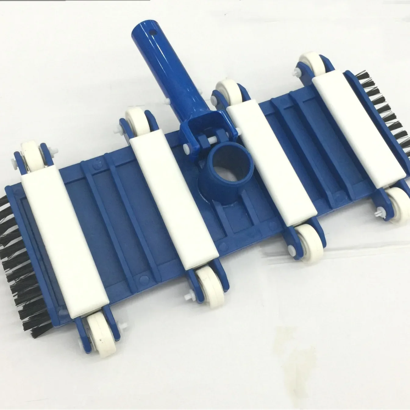 Cabezal de succión para piscina de