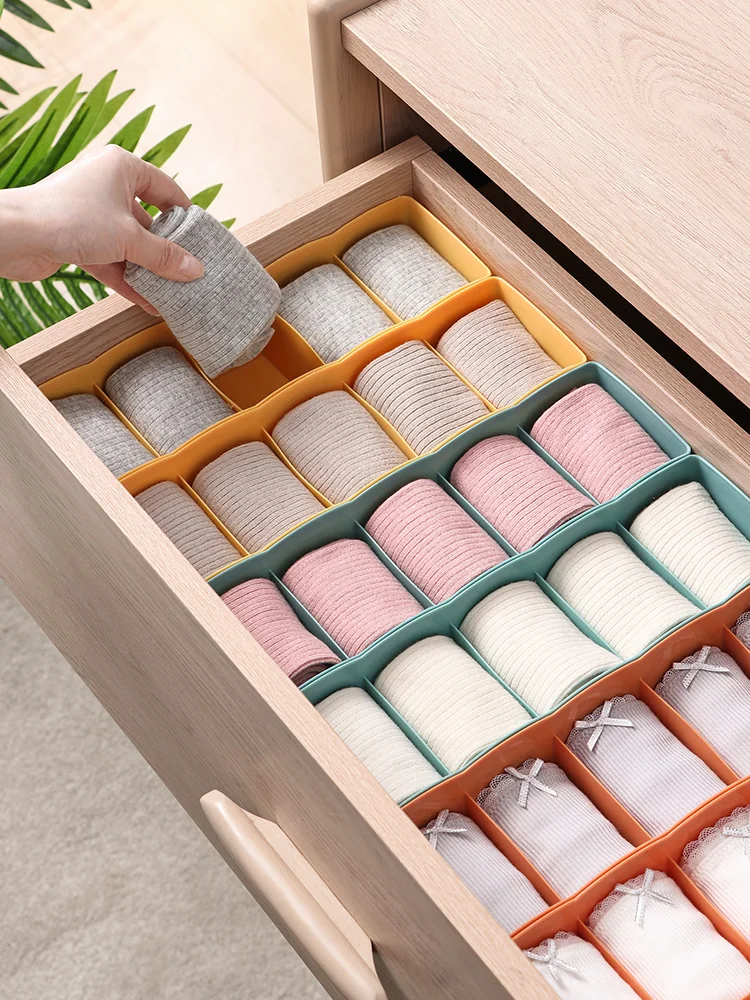 Underwear Storage Box Household Underwear Socks Finishing Artifact Wardrobe Drawer Underwear Plastic Finishing Box Storage Box