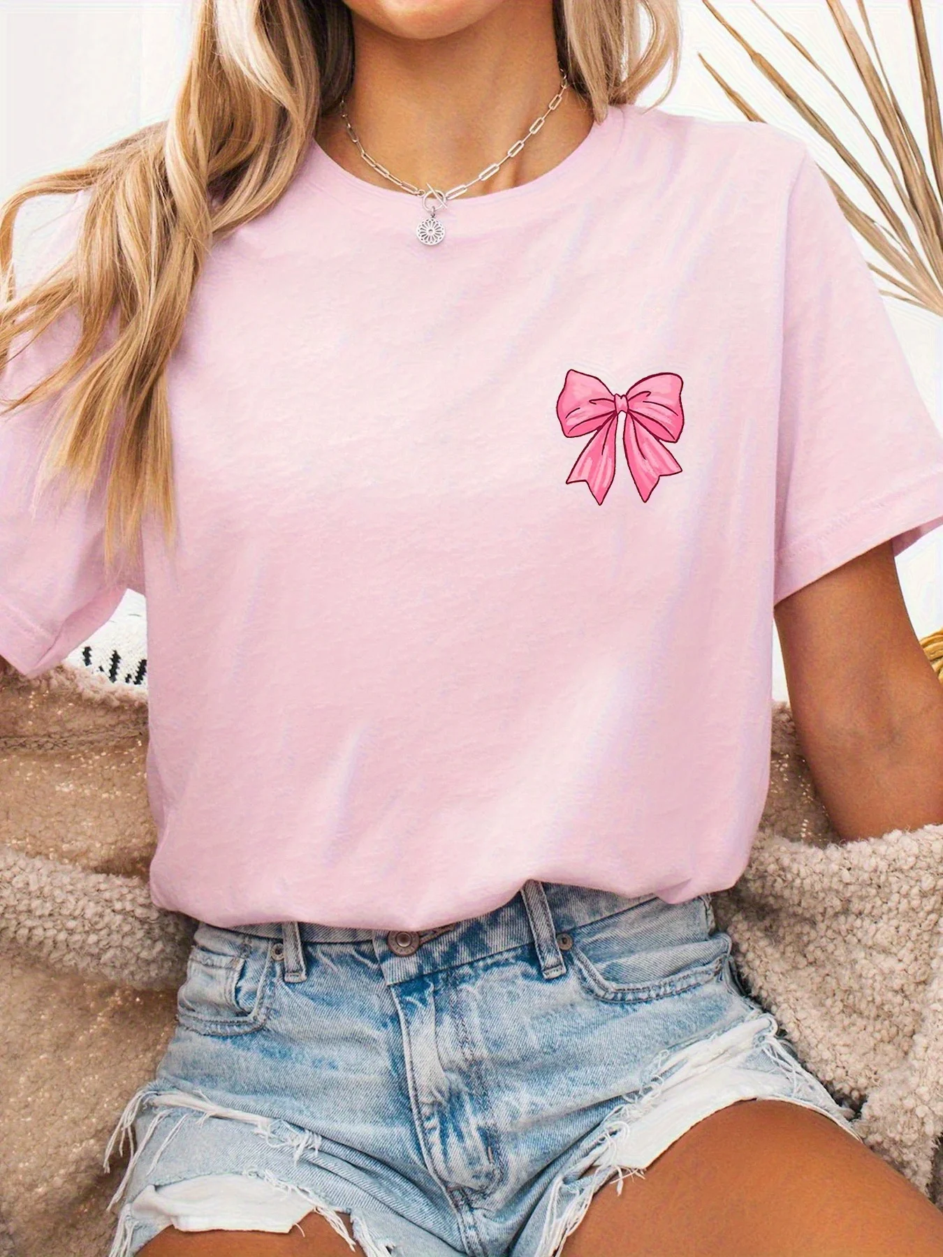 Ladies' Cute Pink Bow and Heart-shaped Printed Short Sleeved Left Chest Bow and Heart-shaped Design Pink Bow Decoration Casual
