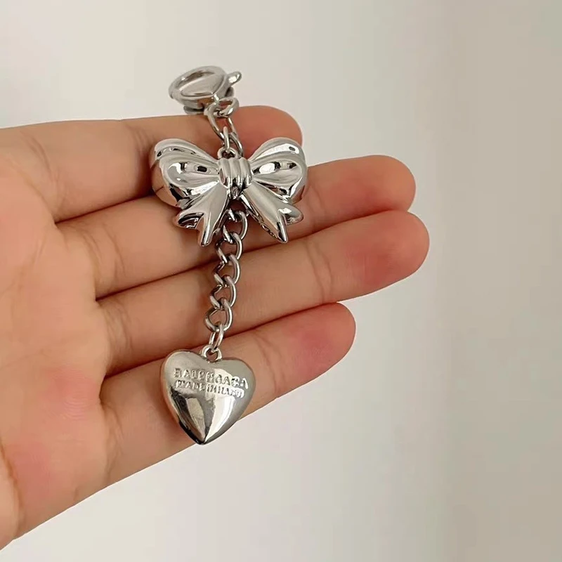 Y2K Silver Color Heart Bow Keychain Vintage Metal Bowknot Keyring Fashion Bag Pendant Backpack Hanging Accessories