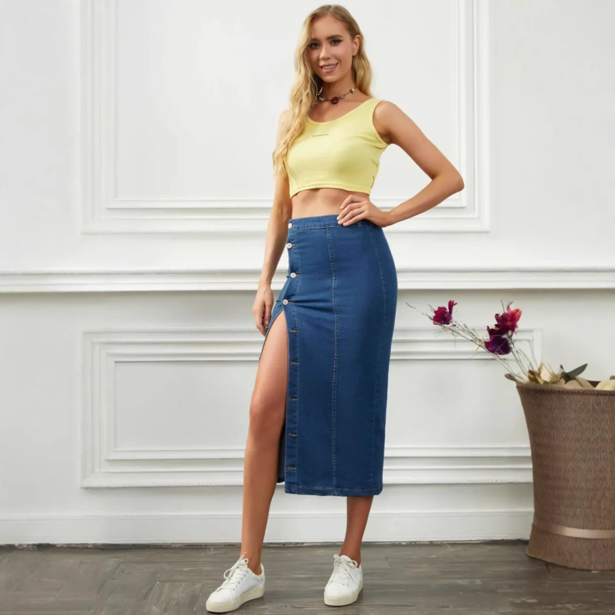 

2026 Spring New Women's Summer Front Multi-Button Denim Skirt Fashion Elastic Knee Length Slim Hip-hugging Jeans Pencil Skirt