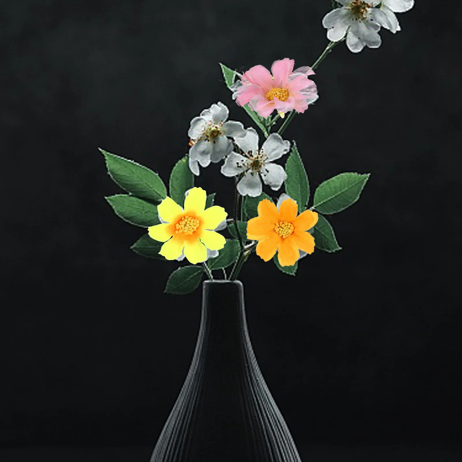 

150pcs Artificial Flowers Heads Mini Daisy Silk Fake Daisies African Craft Material Headdress Wedding DIY Party Decor
