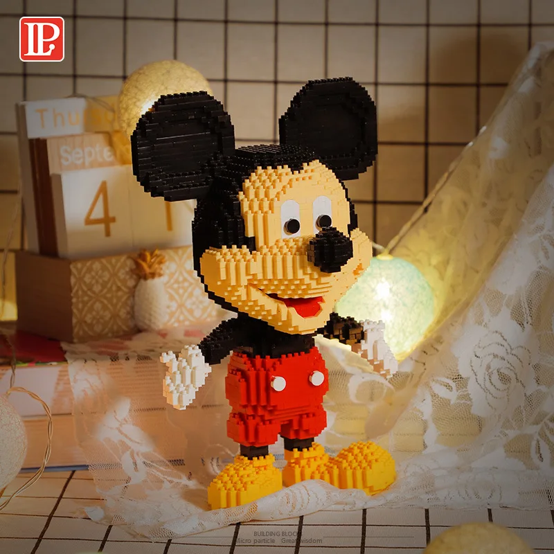 Mickey Mouse Micro Building Blocks Disney Anime Diamond Minnie Donald Duck Mini Bricks Figure Toys For Birthday Gift