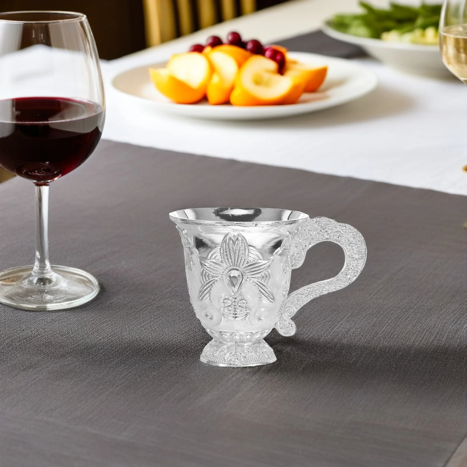 

Retro Liquor Cup Metal Wine Goblet Compact Size Vintage Aesthetic for Festivals Picnics Boat Parties Decorative Function