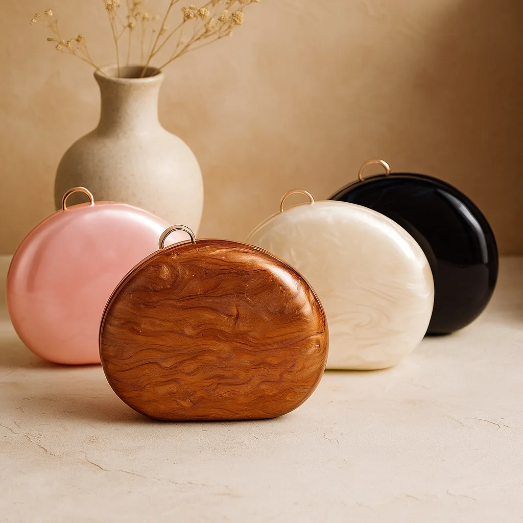 

Fashionable Striped Spliced Pearlescent Round Acrylic Ladies Handbag for Dinner Party Shoulder Crossbody or Handheld