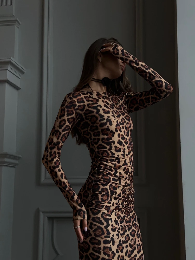 CNYISHE Leopard Bodycon Sheath Sexy Club Women Dresses Long Sleeve O Neck Outfits Fashion Bodycon Slim Female Vestidos Robes