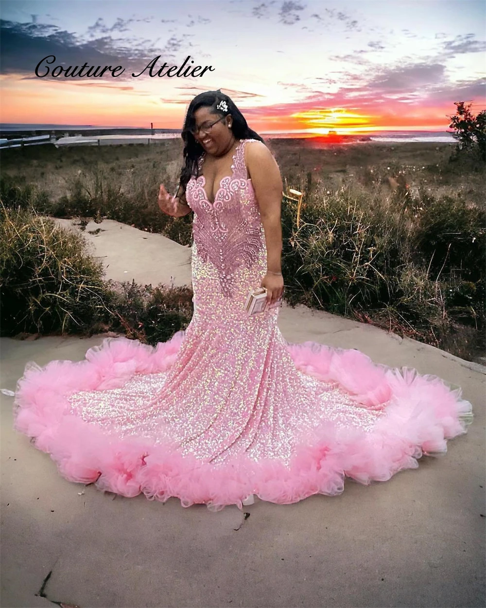 

Princes Pink Sequin Rhinestones Crystals Tulle Ruched Train Prom Dresses Gown Black Girls Mermaid Ladies Dresses Customized