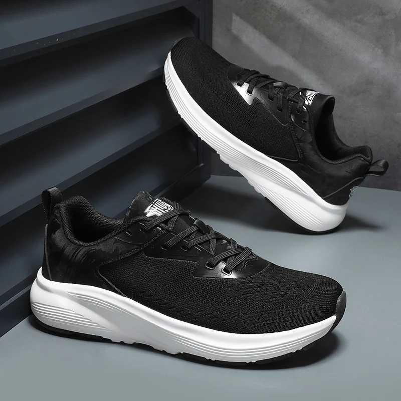 

Monochrome Light Commuter Men Flat Shoes Breath Woven Lining Shock Absorb Rubber Anti Slip Outsole Footwear