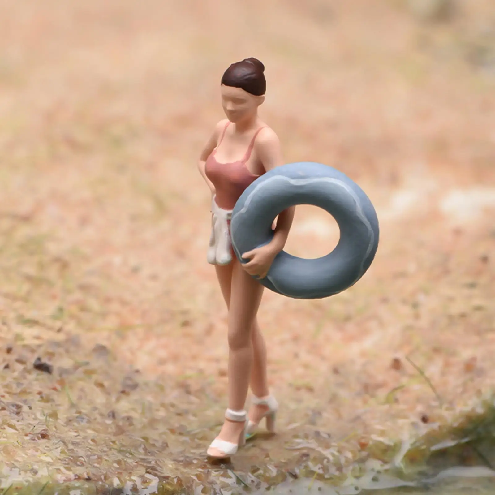 

1/64 Swimsuit Girl Miniature Figure Photography Prop Mini People Figurine