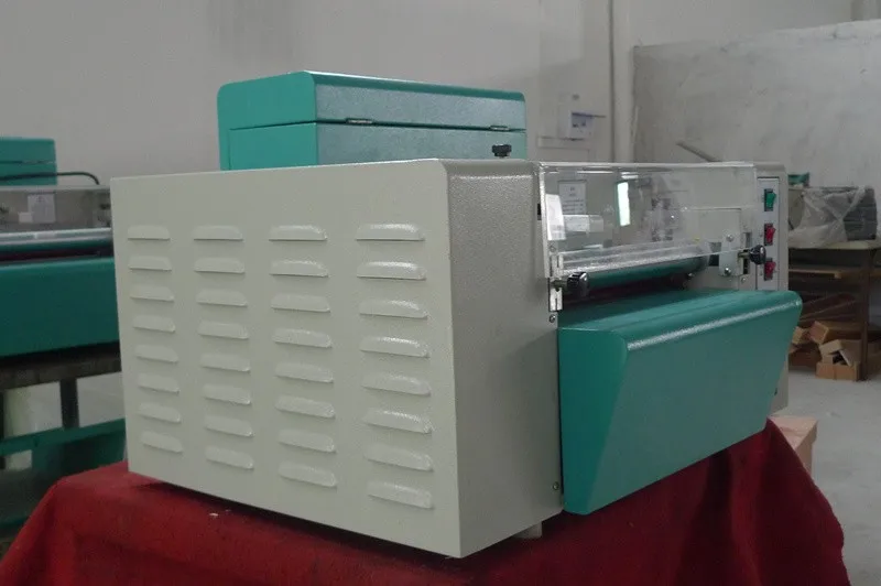 SG-D480 hot-selling automatic UV coating machine