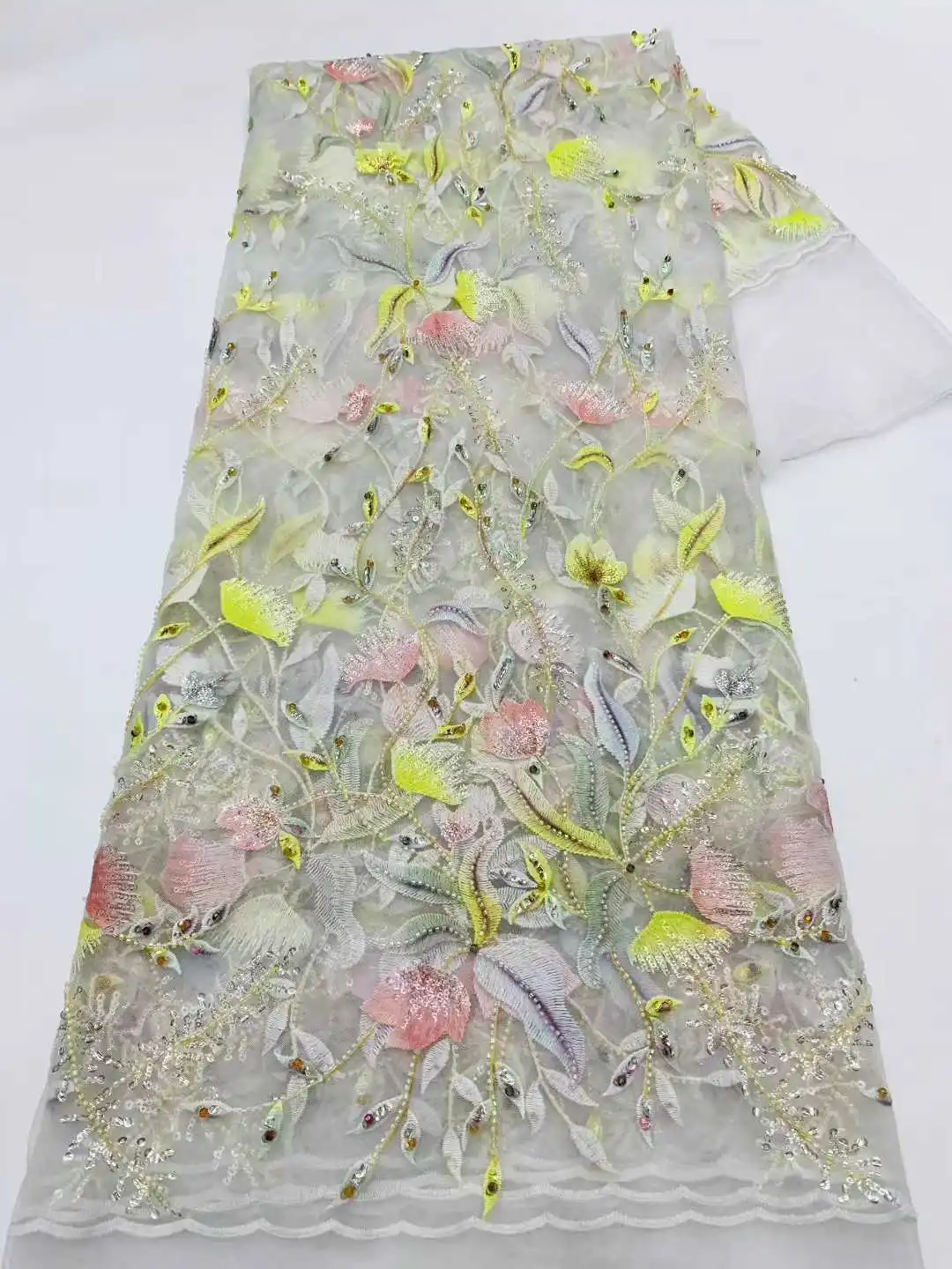 

Latest 3D African Sequins Lace Fabric 2025 High Quality Lace Embroidery Beaded Mesh Lace Fabric For Women Wedding Party Dress
