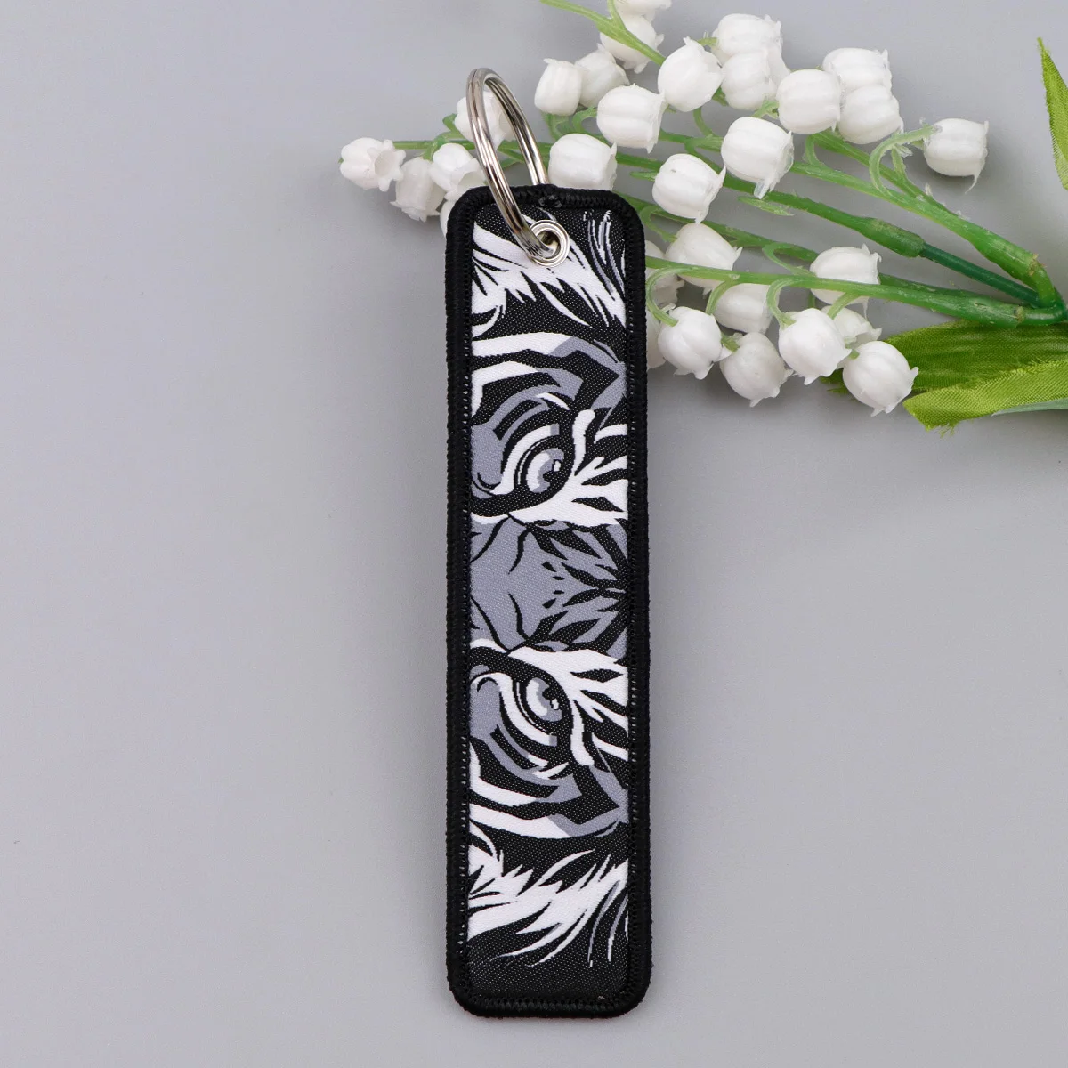 Tiger Wolf Beast Eyes Embroidery Keychain Animal Key Tag For Motorcycles Cars Backpack Fashion Keys Accessories Gifts For Friend