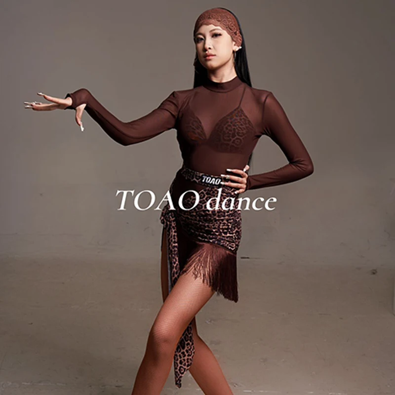 Nouveau Costume de danse latine Sexy pour femmes, hauts en dentelle, jupe à franges, robe de compétition pour adultes, vêtements de danse Rumba Samba, ensembles de 4 pièces DNV22122