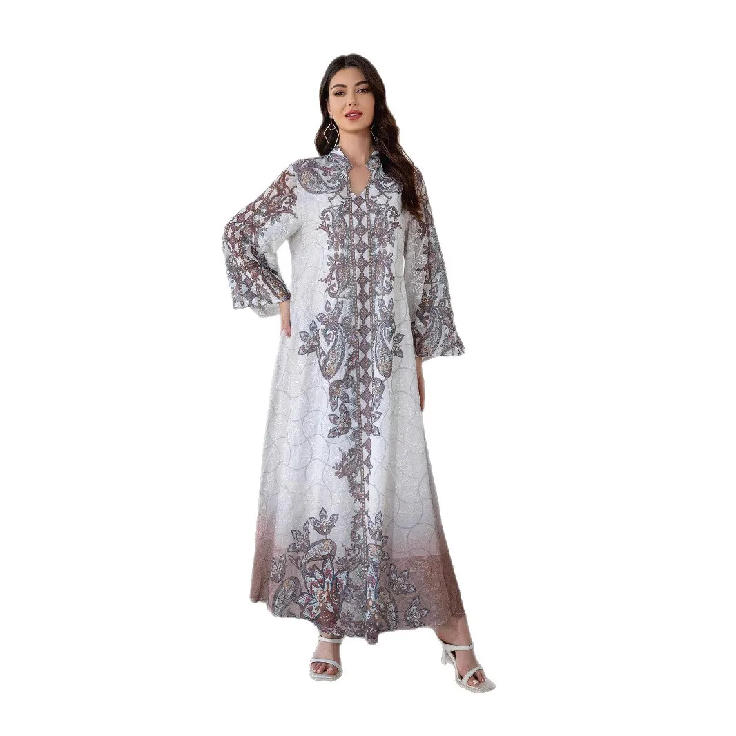 

Middle Eastern Muslim Women's Robe Embroidered Cloth Printed Diamond Women's Dress Abayas