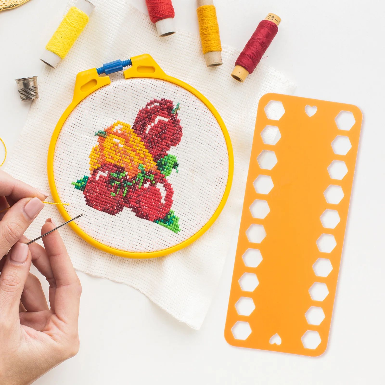 

5Pcs Plastic Threading Board Embroidery Thread Organizer Cross Stitch Tool Sewing Accessories Yarn Bobbin Floss Storage