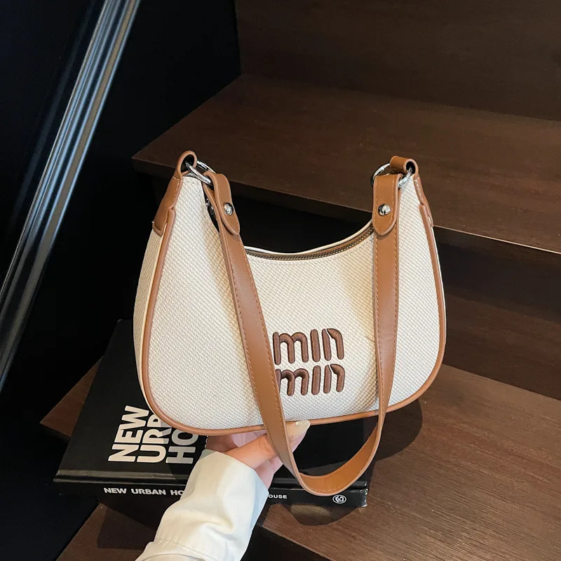 

2025 New Women's Korean Style Dumpling Bag, INS Fashion Crossbody Sling, Chic Underarm Purse for Daily, Elegant & Versatile