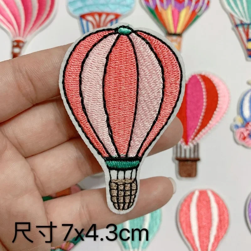 50pcs/Lot Luxury Anime Embroidery Patch Hot Air Balloon Flower Basket Shirt Bag Clothing Decoration Accessory Craft Diy Applique