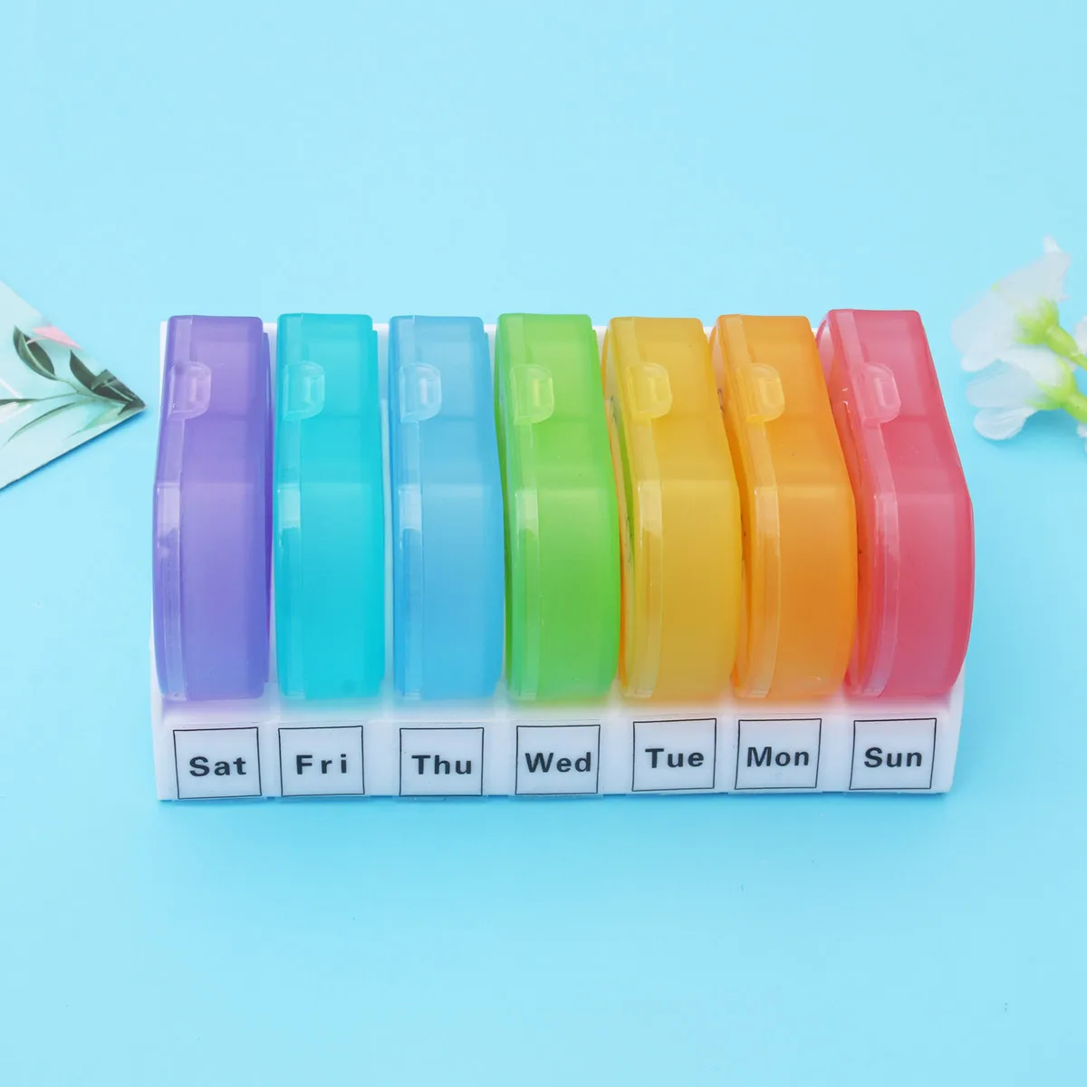 Pastillero organizador de 7 días, estuche de almacenamiento de medicina semanal, tapas coloridas, compartimentos de almacenamiento de día y noche, 2 uds.