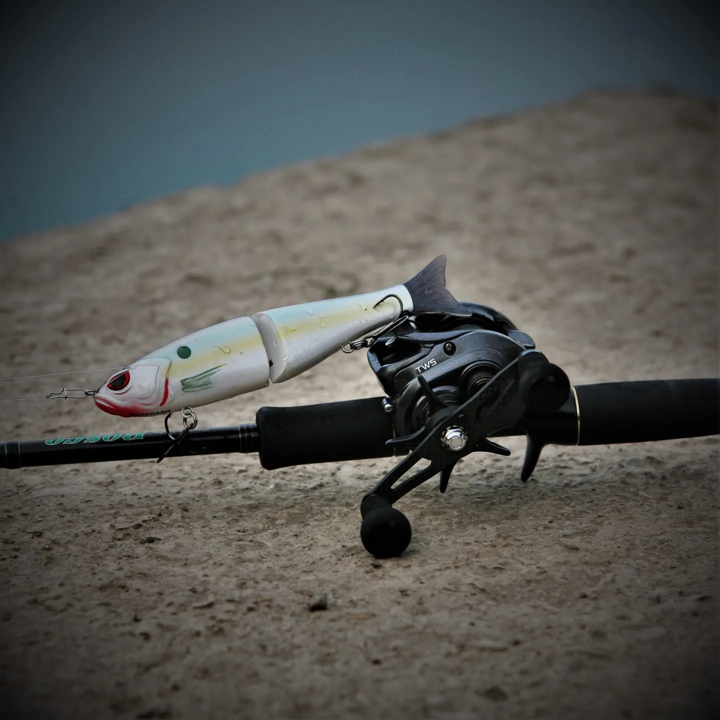 Bassdash Swimbaits Glide – Señuelo duro para lucio y lubina - imagen 5