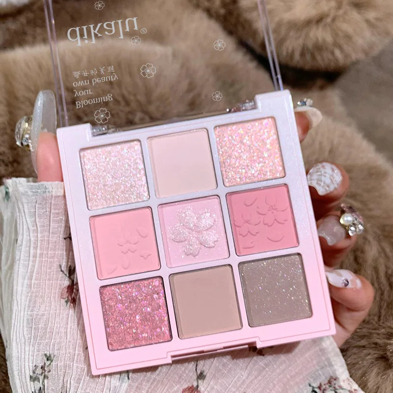 Cherry blossom Nine-color Eyeshadow Palette Nude Brown Low Saturation Pearly Matte Glitter Eye Shadow Long-lasting Eye Makeup