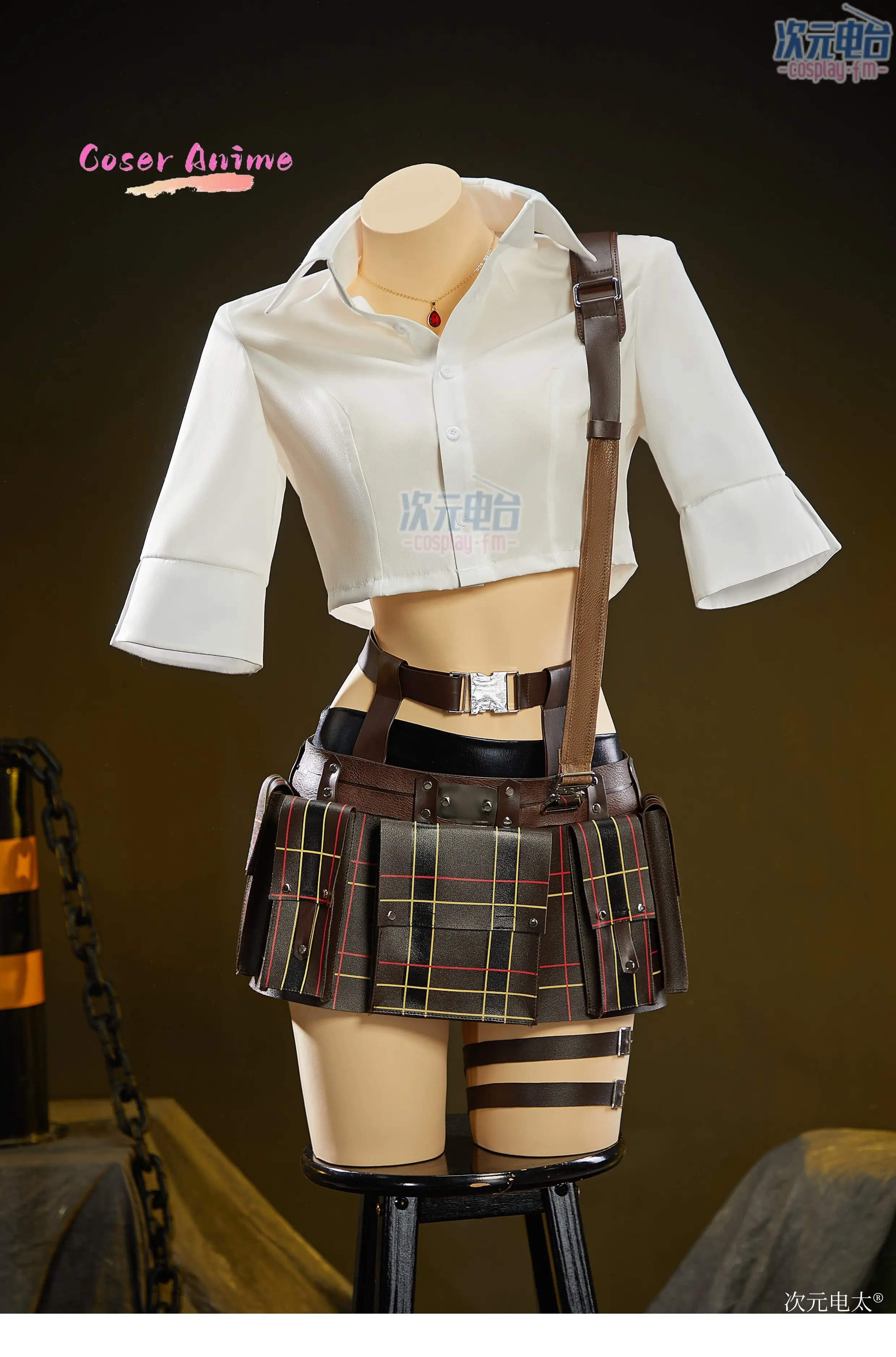 Devil May Cry Lady Cosplay Kostüm Uniform für Halloween, Karneval, Party, Weihnachten, Rollenspiel-Kleidung