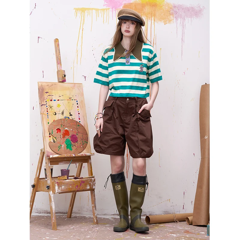 ELFSACK Striped Cropped Polo Shirt with Contrast Collar & Cartoon Embroidery for Women