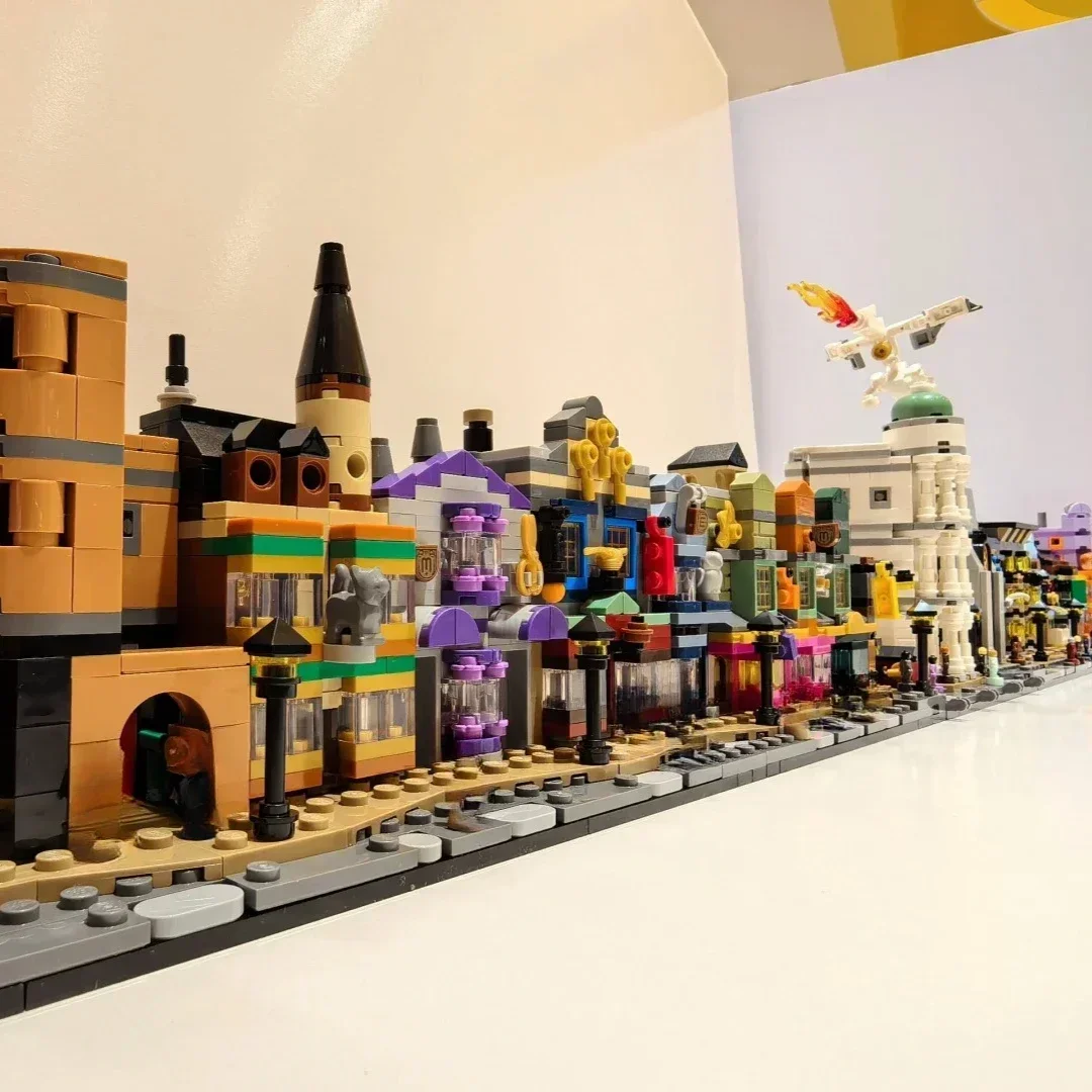 

Модель автомобиля с видом на улицу, наборы строительных блоков, совместимые с частицами Legoed, подходят для рождественских подарков 76444