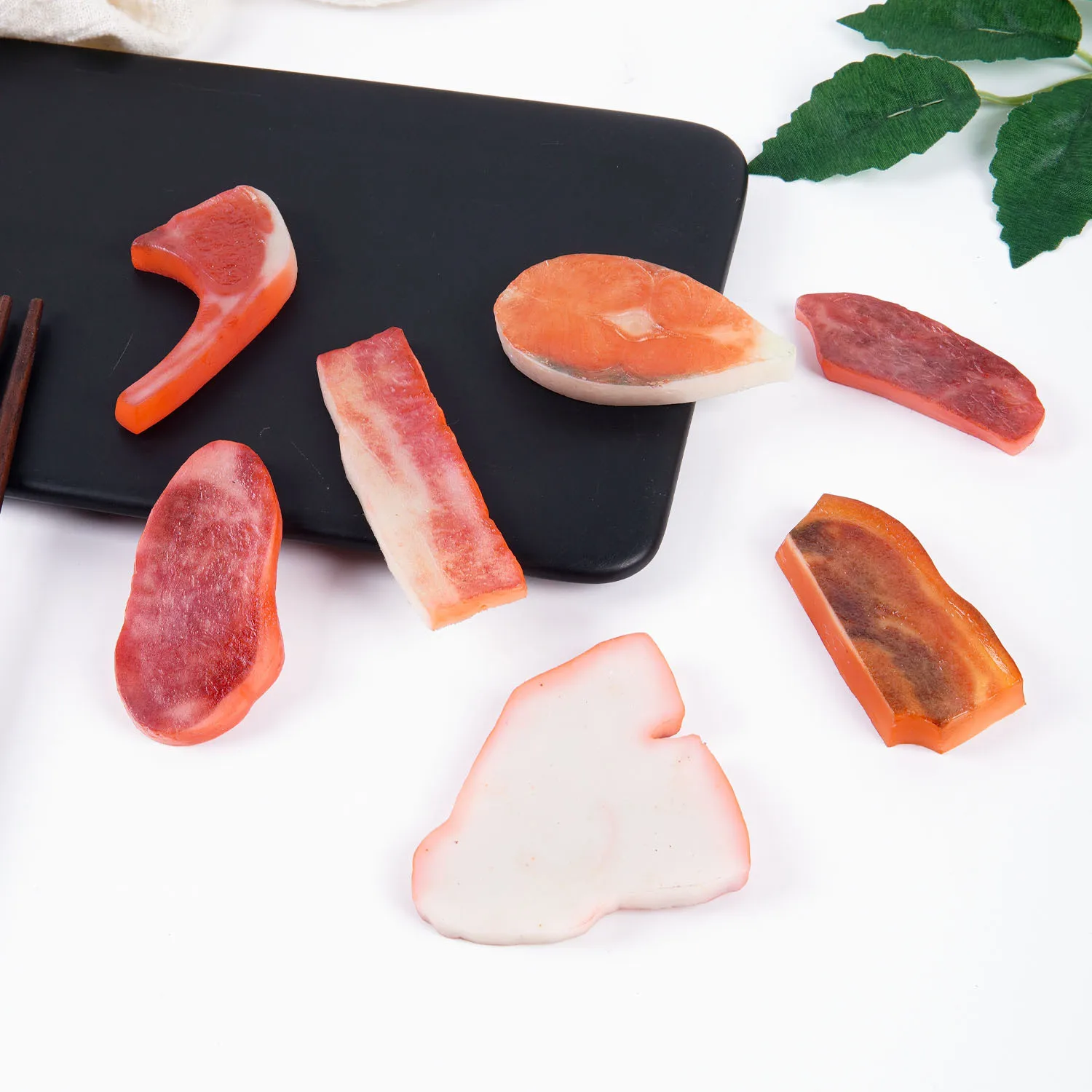 Mini Realistic Meat Steak Keychain Miniature Food Model Sashimi Raw Fish Tomahawk Steak Simulation Food Pendant Accessory