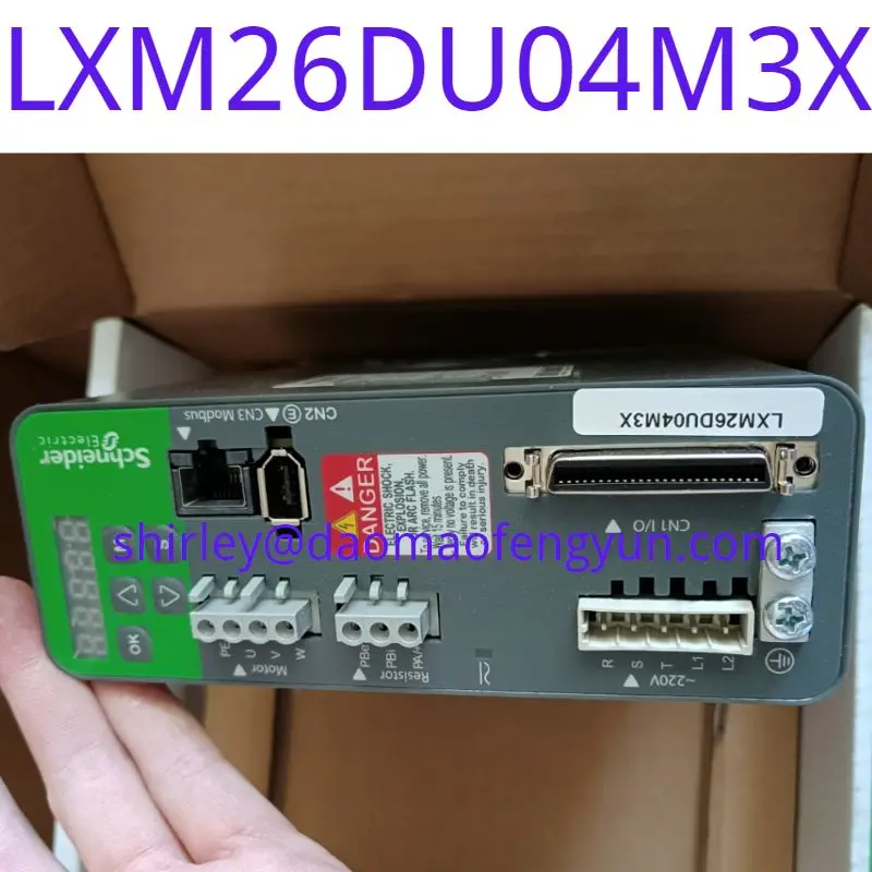 usado servo driver lxm26du04m3x 01