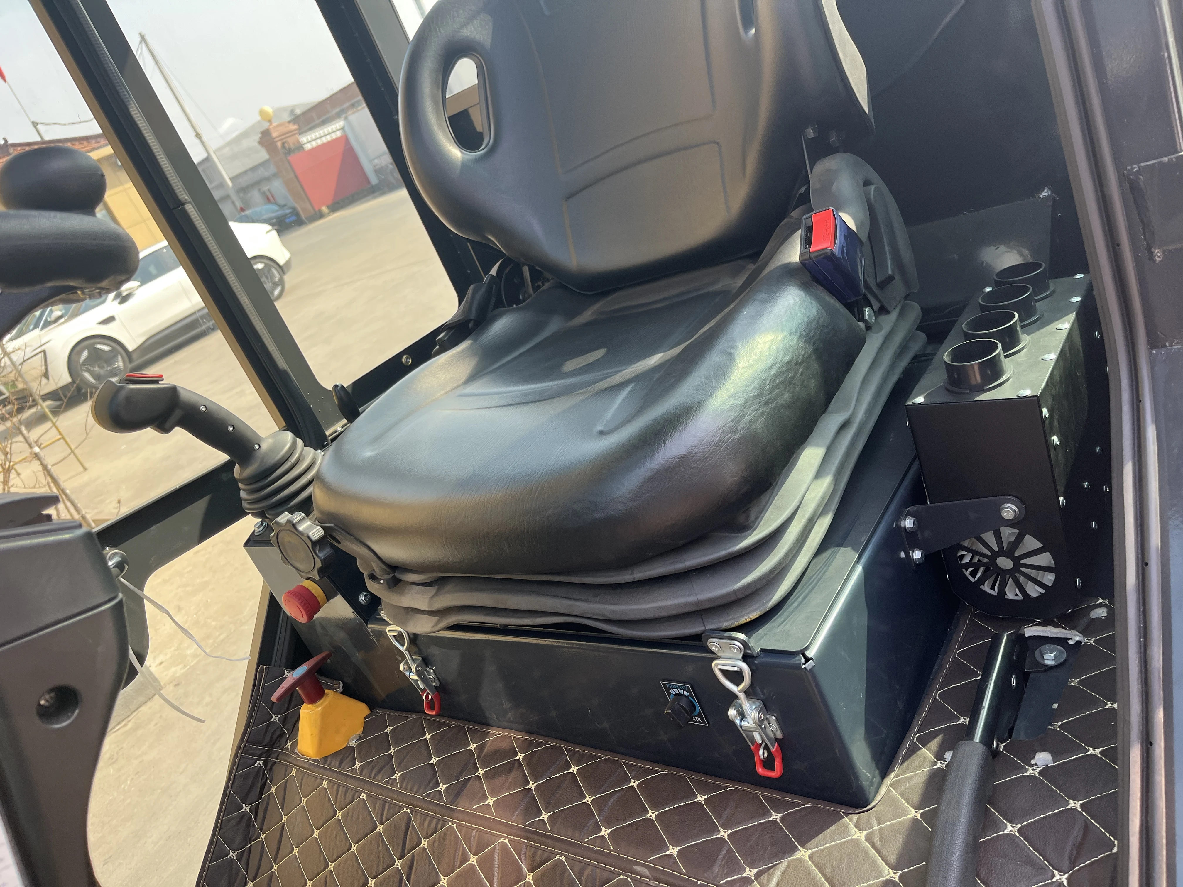 جرافة ذراع تلسكوبية صغيرة من الشركة المصنعة الصينية، ذراع مجرفة أمامي مدمج، جرافة ذراع تلسكوبية صغيرة